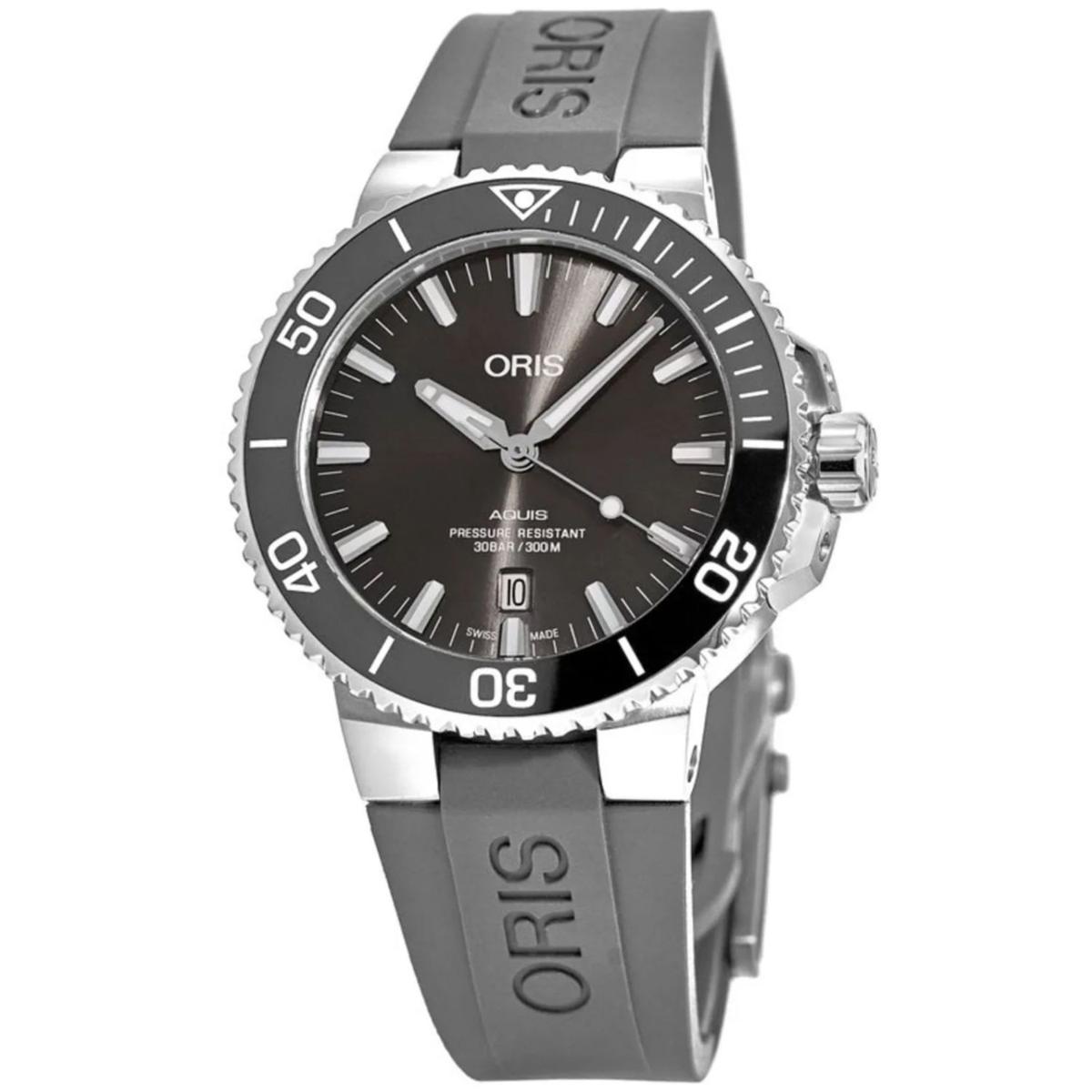 Oris Aquis Titanium Date
