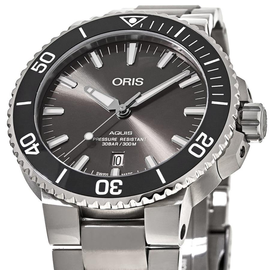 Oris Aquis Titanium Date