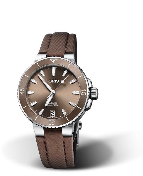 Oris Aquis Date