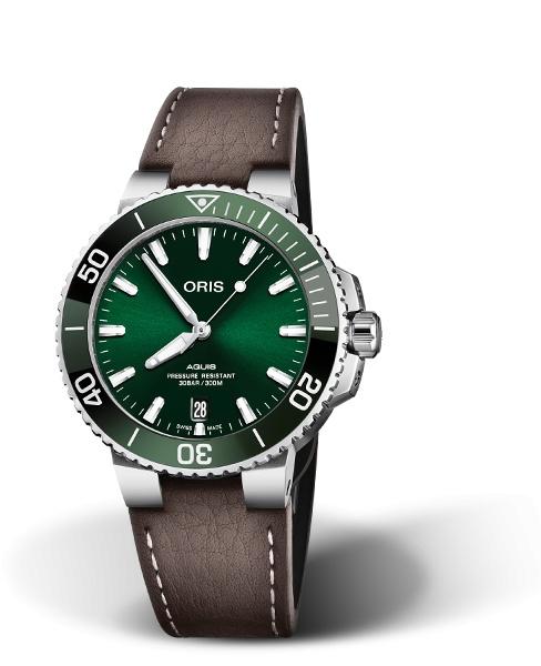 Oris Aquis Date