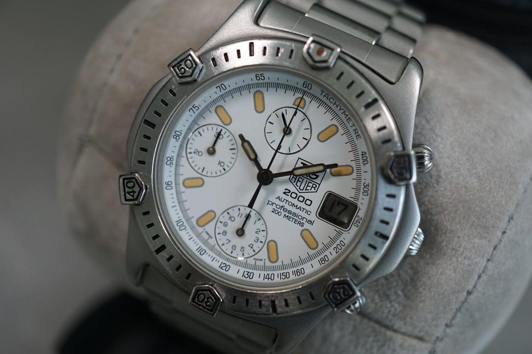 TAG Heuer 2000