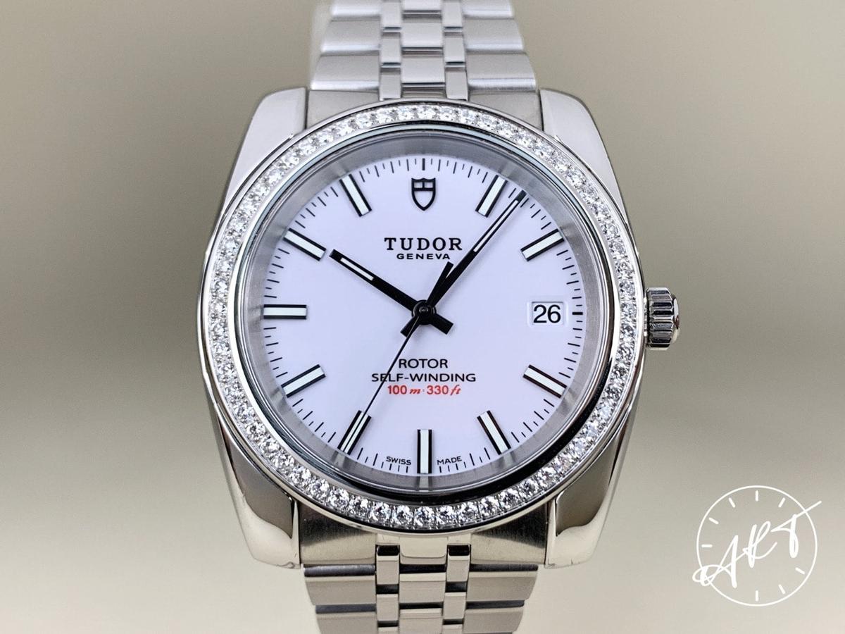 Tudor Classic
