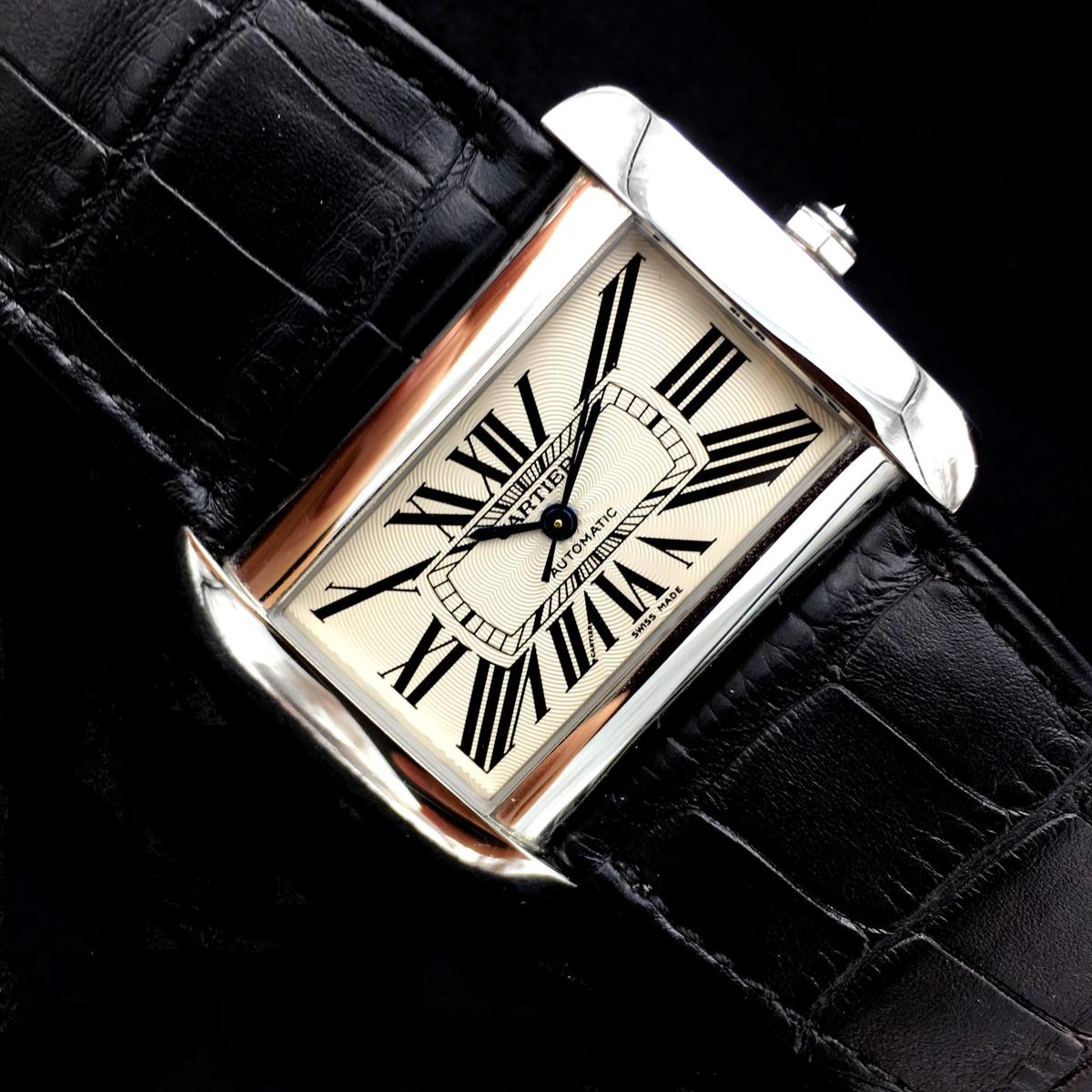 Cartier Tank Divan