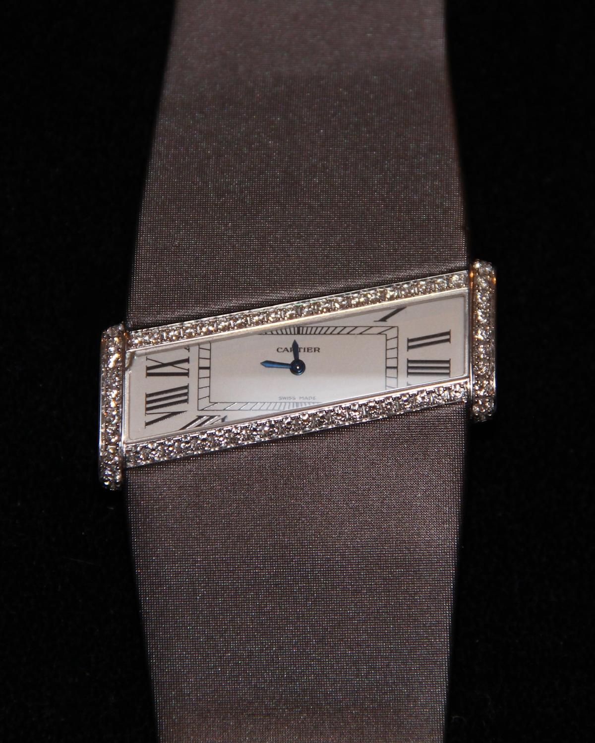 Cartier Tank Divan