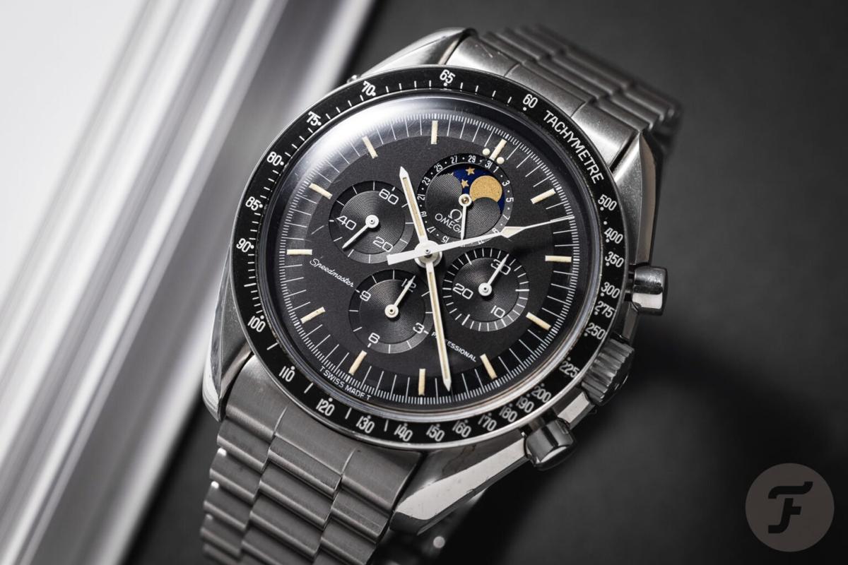 Omega Speedmaster Professional Moonwatch Moonphase