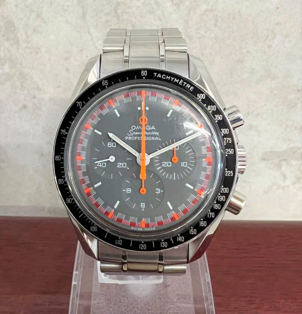 Omega Speedmaster Racing