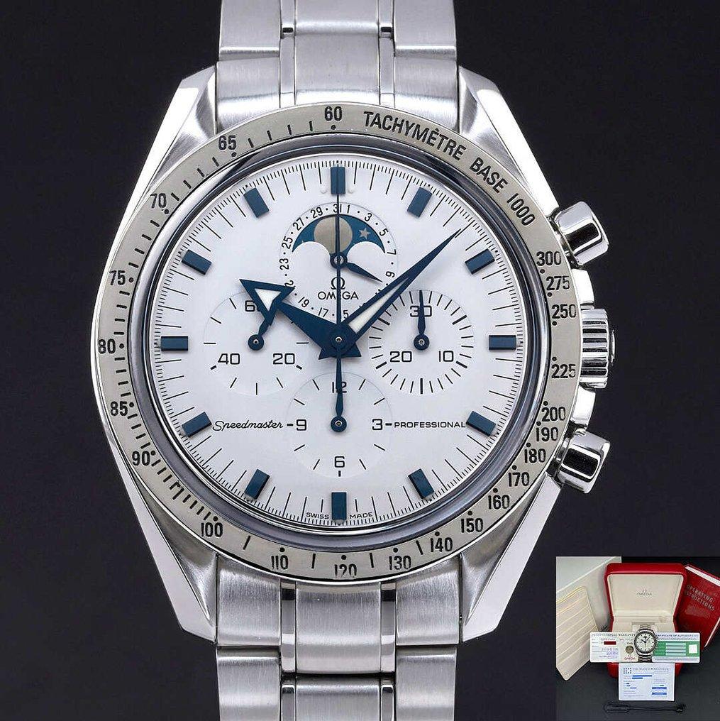Omega Speedmaster Professional Moonwatch Moonphase