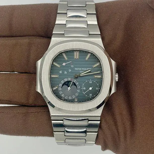 Patek Philippe Nautilus