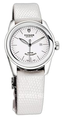 Tudor Glamour Date