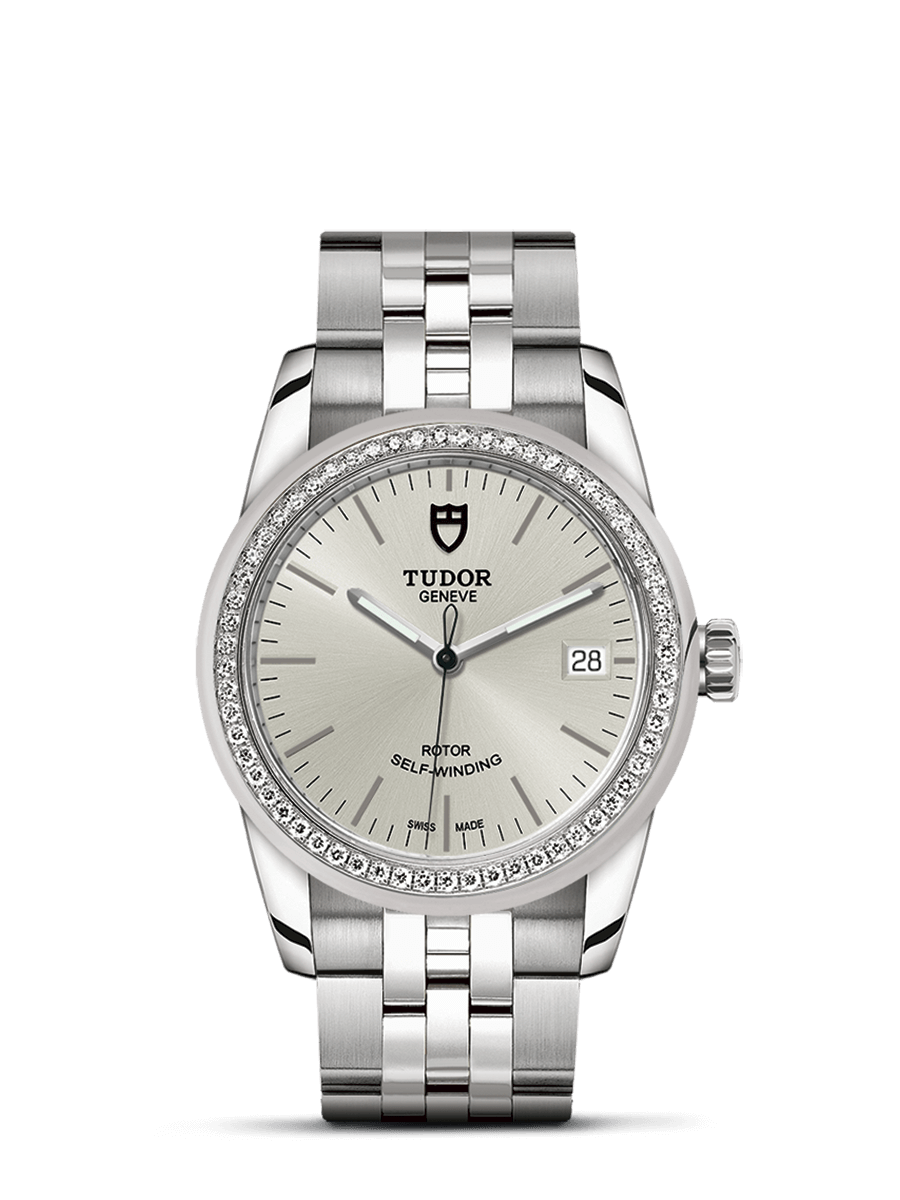 Tudor Glamour Date