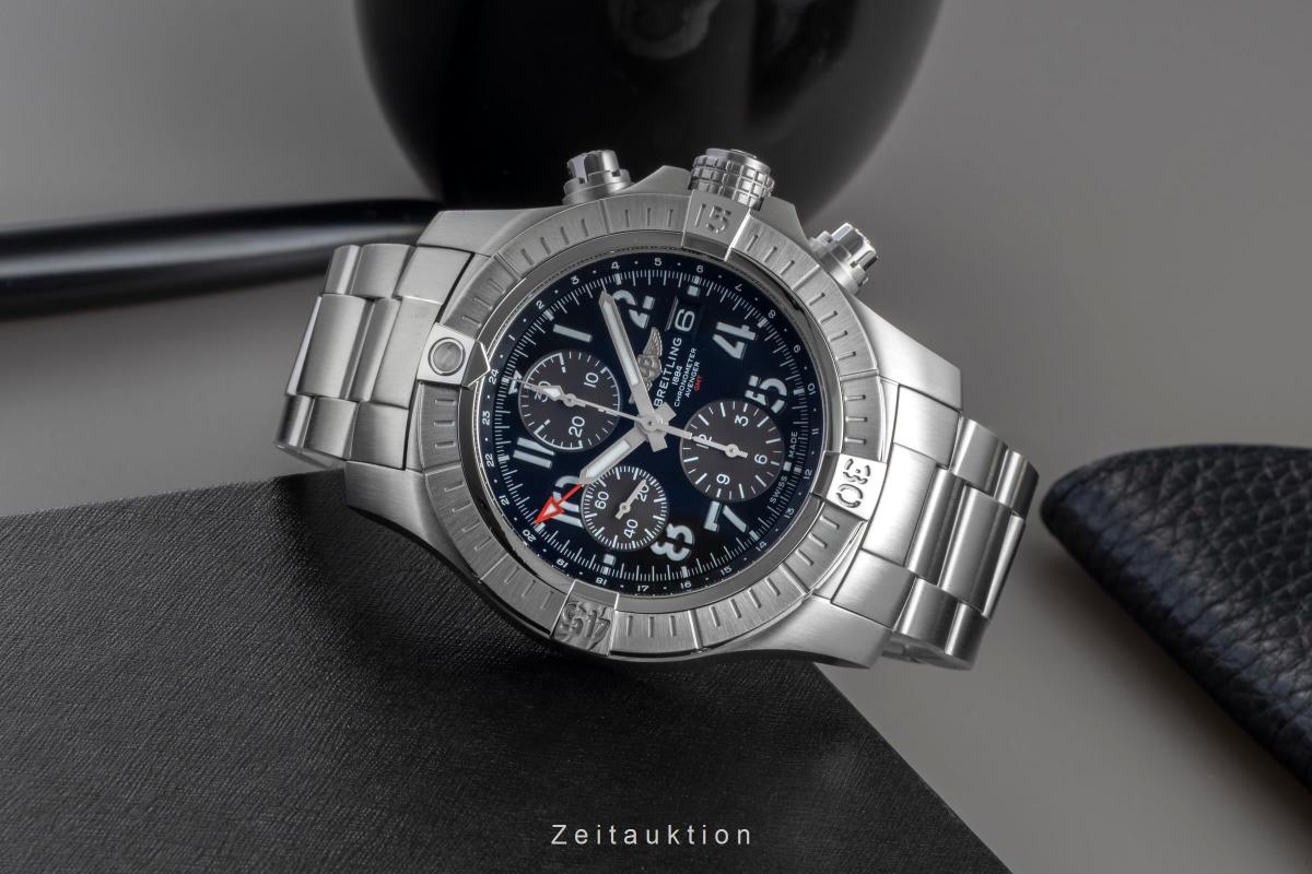 Breitling Avenger