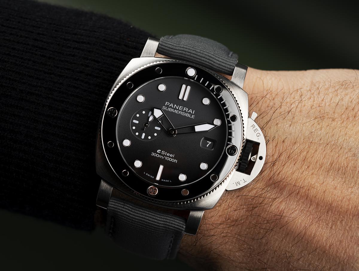 Panerai Luminor Submersible