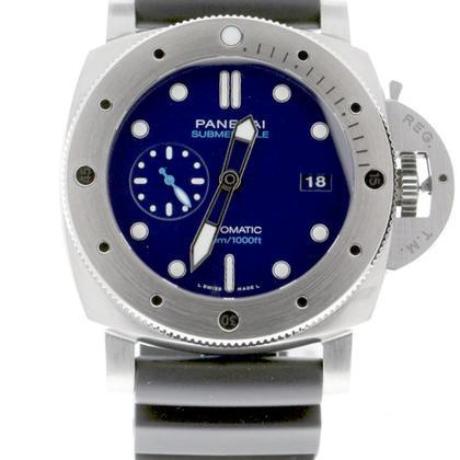 Panerai Luminor Submersible