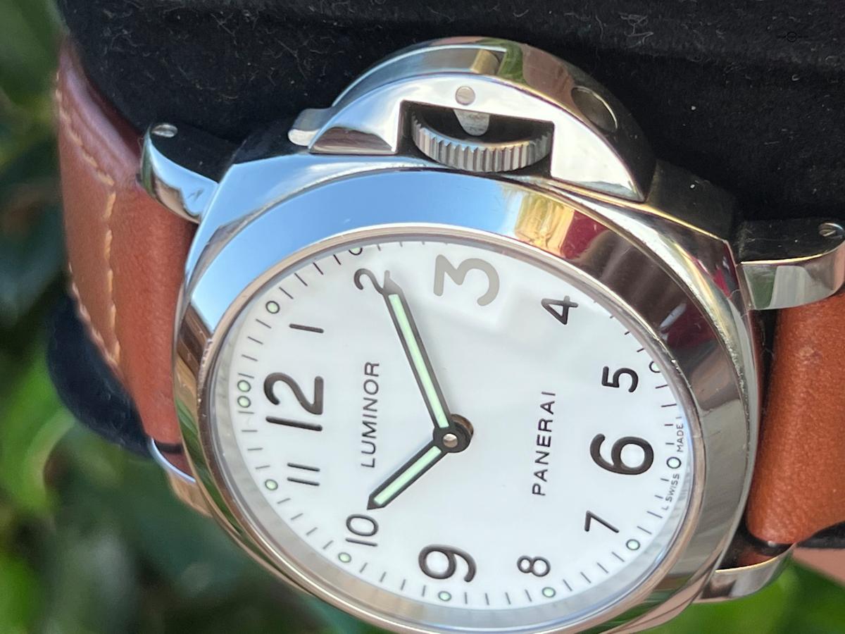 Panerai Luminor Base