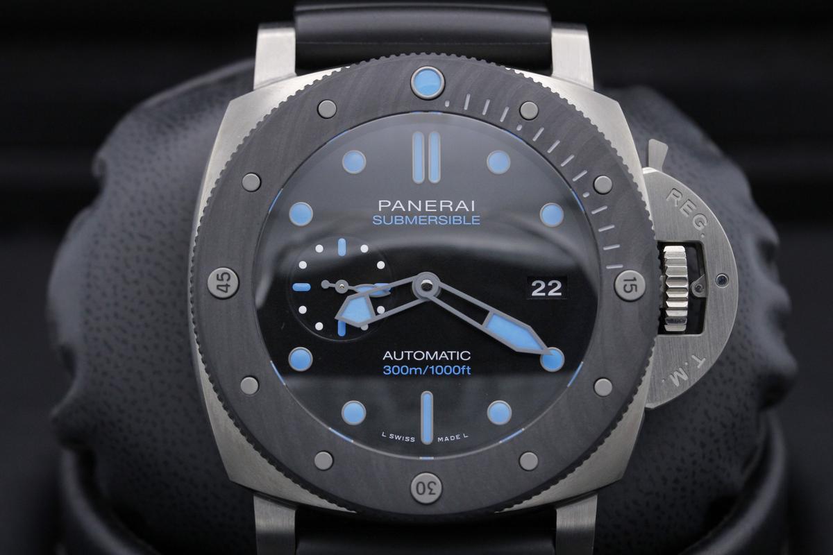 Panerai Luminor Submersible
