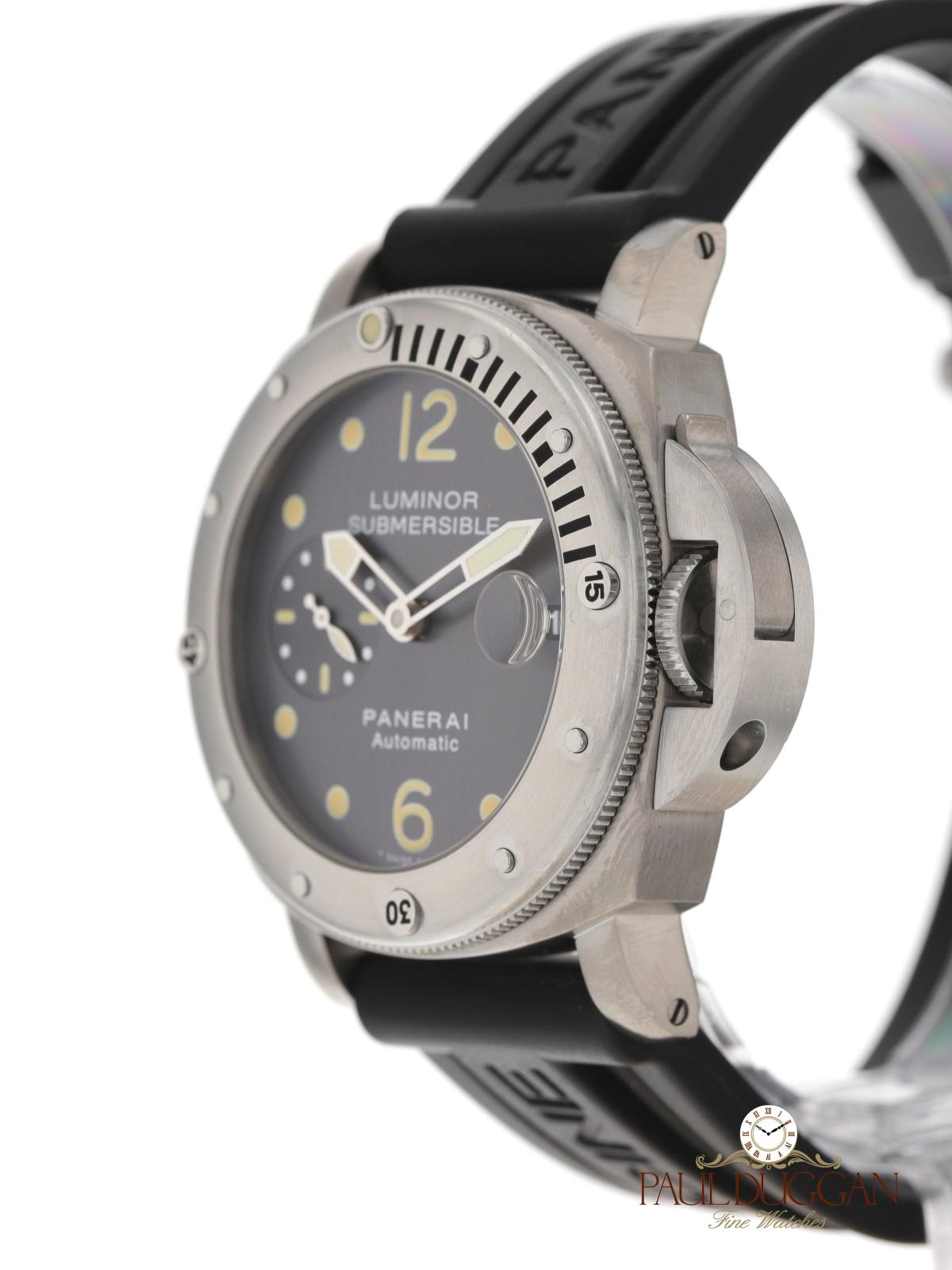 Panerai Luminor Submersible