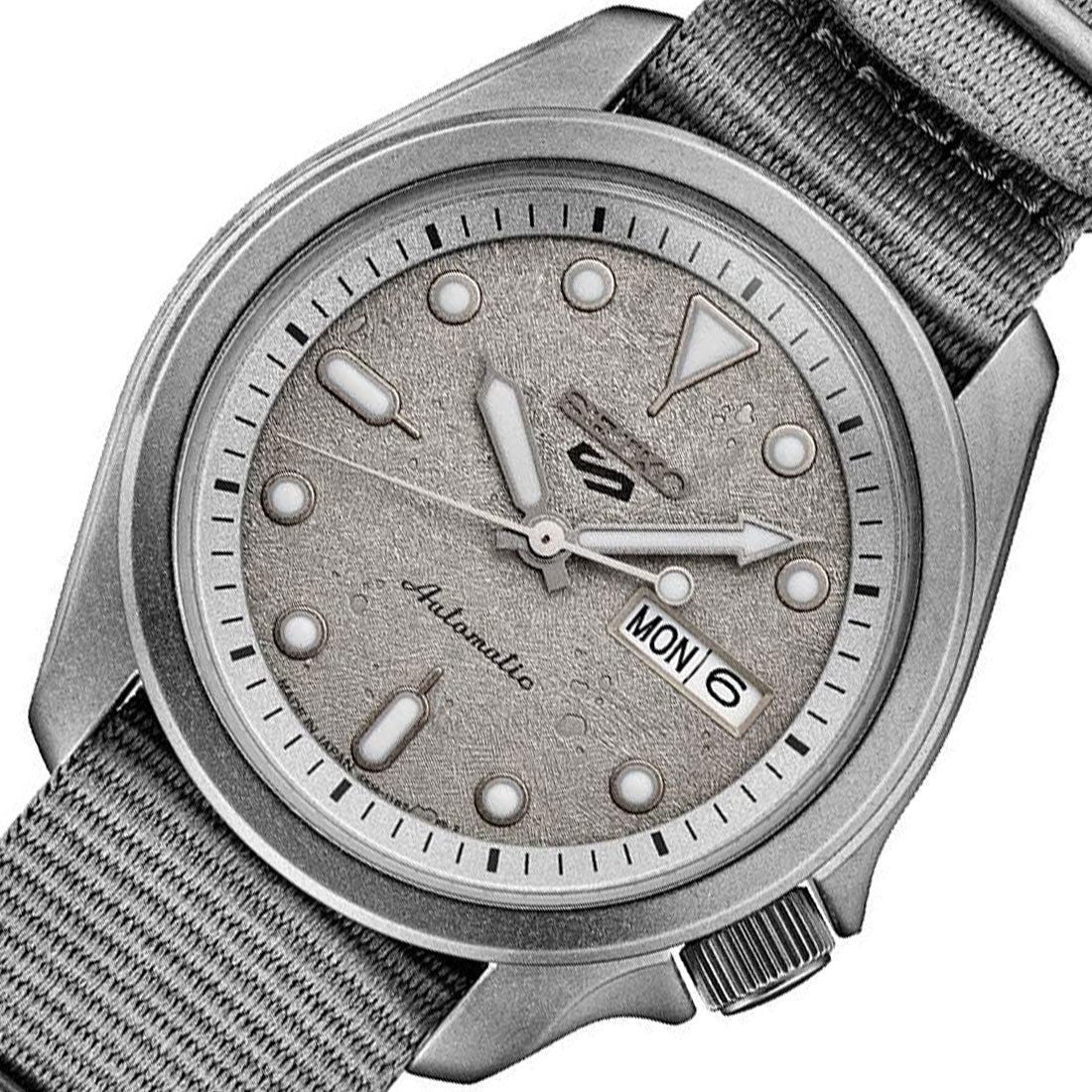 Seiko 5 Sports