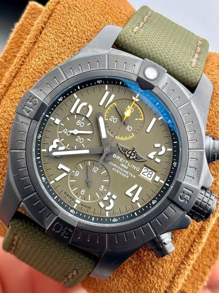 Breitling Avenger