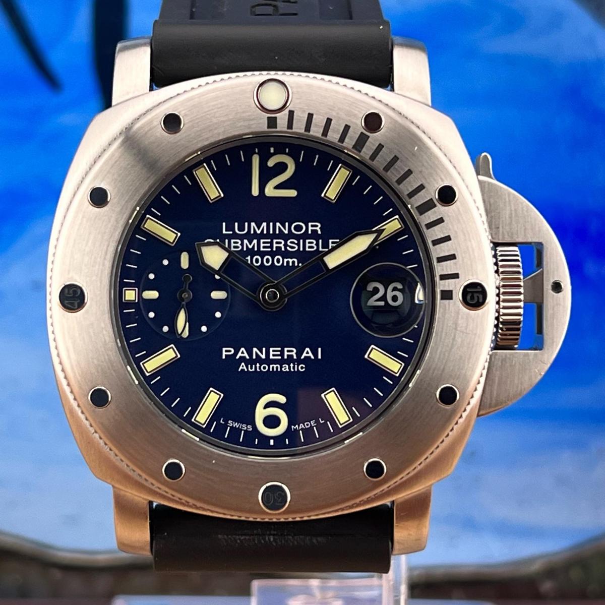 Panerai Luminor Submersible